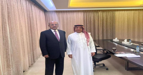 محافظ البنك المركزي يناقش مع رئيس صندوق النقد العربي سبل دعم الإقتصاد اليمني