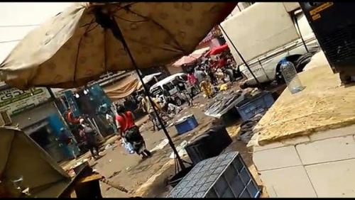 عاجل /تفاصيل انفجار في سوق شعبي بعدن يخلف 25 قتيلا وجريحا من المدنيين