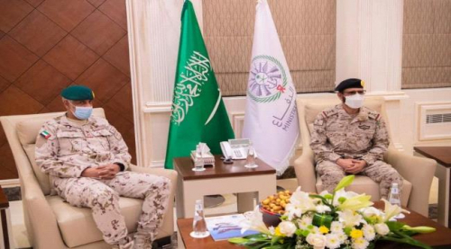 عاجل.. اجتماع عسكري سعودي-إماراتي بشأن العمليات العسكرية في اليمن