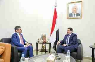وزير الخارجية يبحث مع السفير الأمريكي مستجدات الأوضاع في اليمن