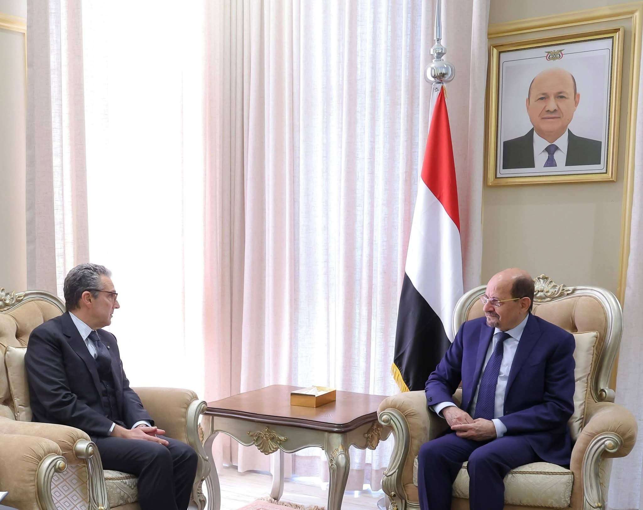 رئيس الوزراء يستقبل سفير إيطاليا 