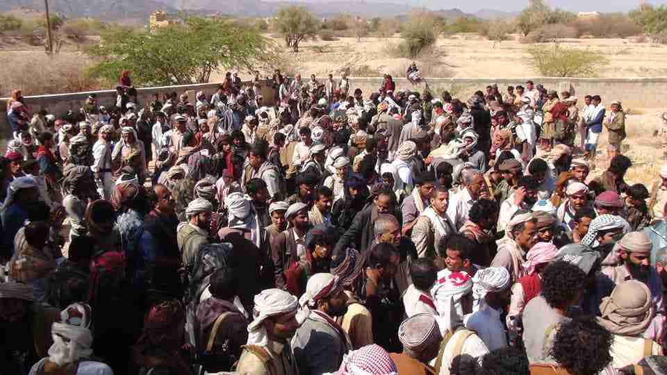 شبوة : تشييع مهيب لجثمان الشهيد بدر القبلي المرادي في منطقة خمر في عتق