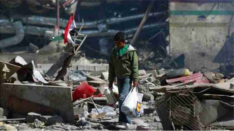 طهران تنفي مصادرة البحرية البريطانية أسلحة إيرانية "كانت في طريقها لليمن"