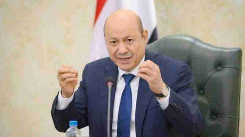 محلل سعودي: سفير إيراني جديد لدى اليمن سيسلم أوراق اعتماده للعليمي