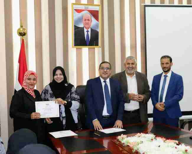 وزير العدل يكرم الدكتورة سلوى بريك على جهودها في مكافحة المخدرات