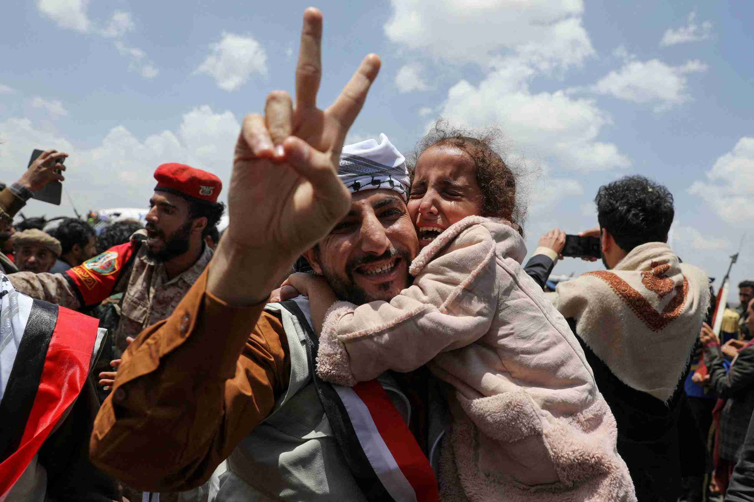 الشرعية تكشف موعد انطلاق مشاورات تبادل الأسرى الحديدة