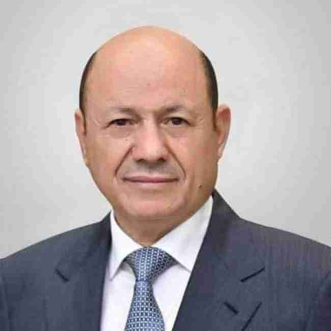مجلس القيادة الرئاسي يصدر قرارات بترقية وتسوية اوضاع أكثر من 52 الفا من الموظفين المبعدين عن وظائفهم في المحافظات الجنوبية