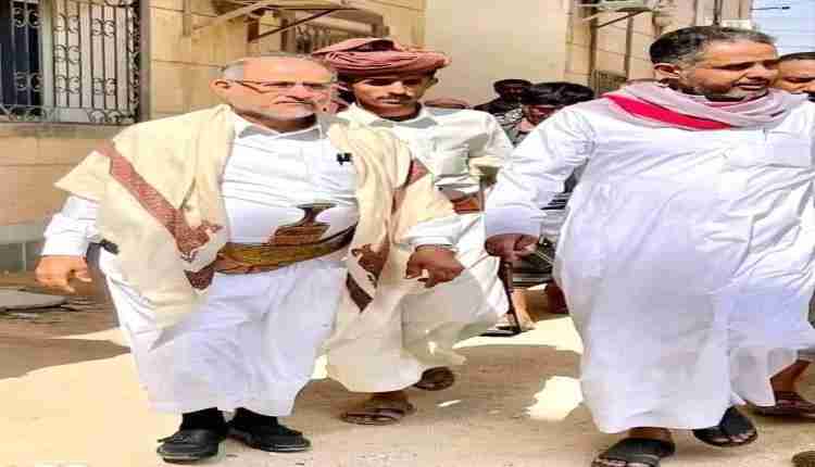 منع القيادي الاصلاحي باتيس من المرور إلى سيئون