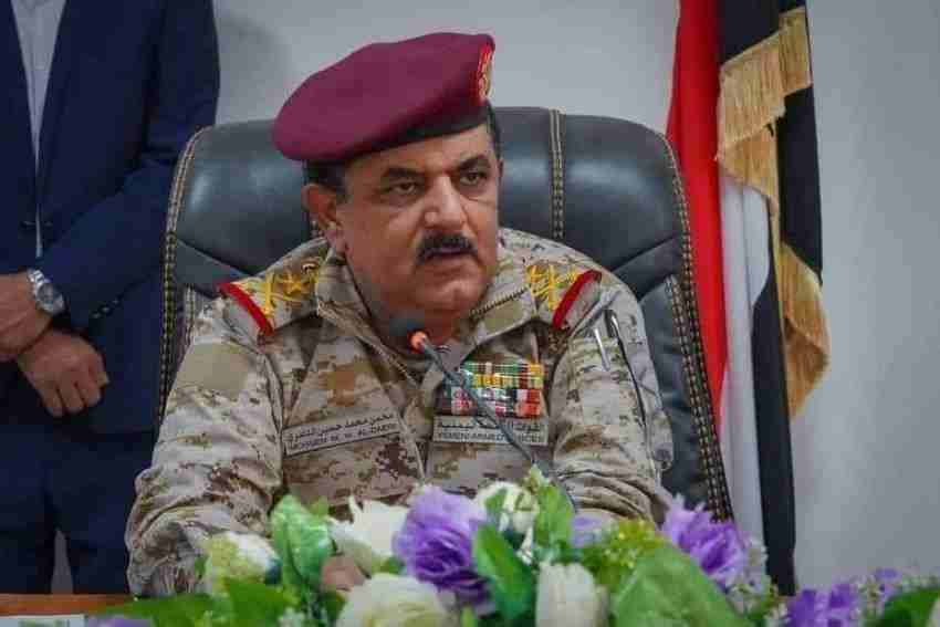 اللواء الداعري وزير الدفاع يشيد بالحملات العسكرية الهادفة لمكافحة الإرهاب وتثبيت الأمن والاستقرار