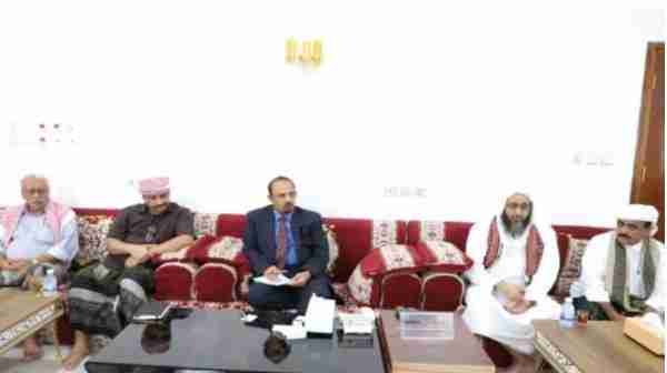 محافظ حضرموت يلتقي رئيس وأعضاء لجنة اصلاح ذات البين