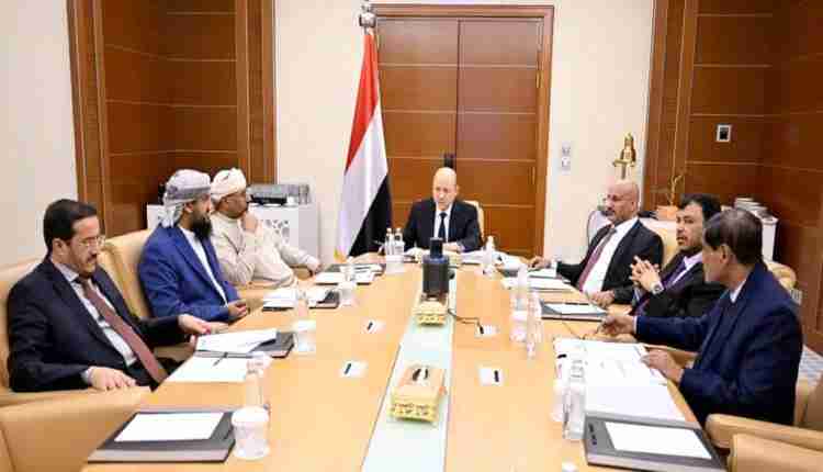 التئام مجلس القيادة الرئاسي بكامل أعضائه في الرياض